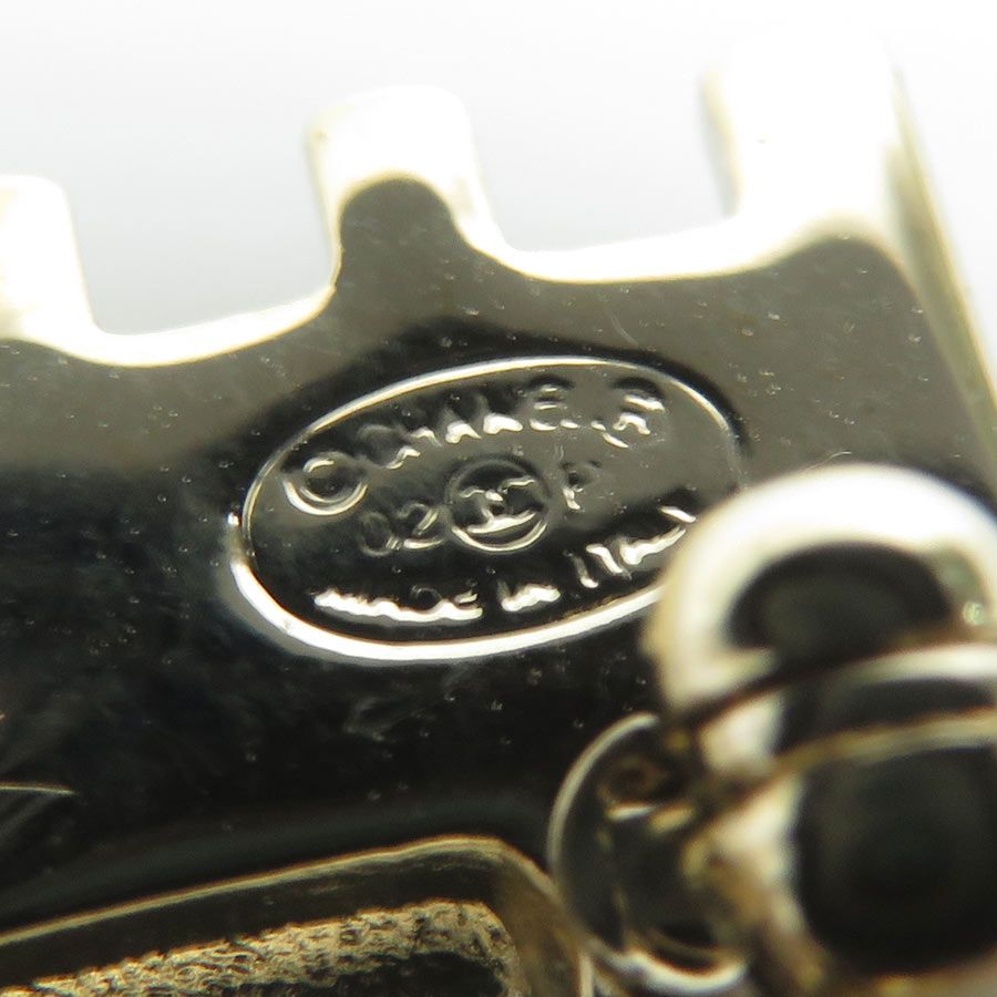 Chanel Brooch Heartlock & Key — view 8