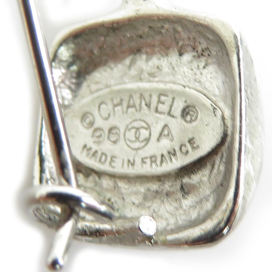 Chanel Earrings CC Logo — view 7