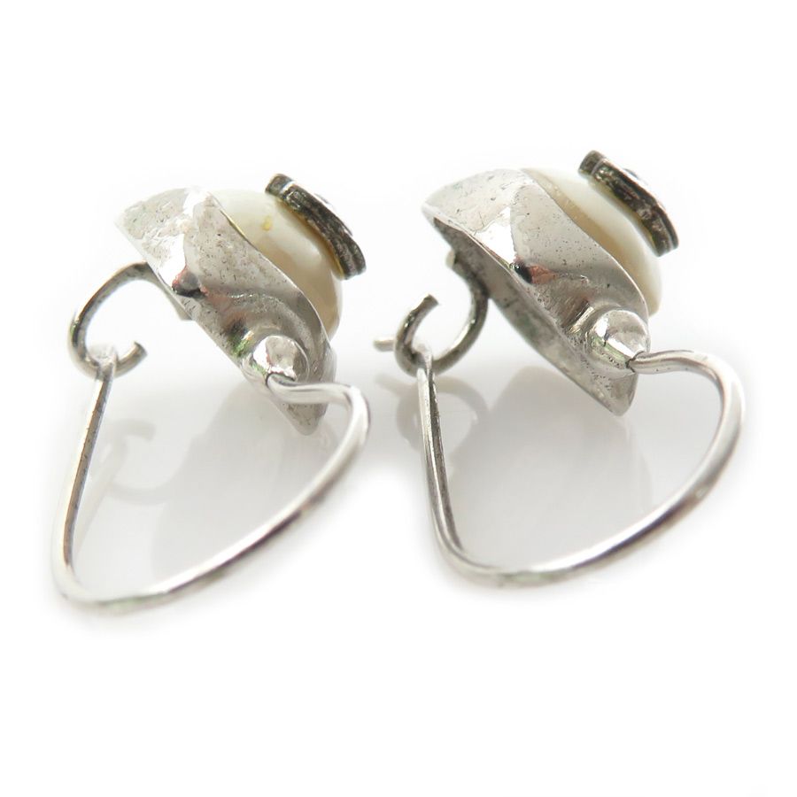 Chanel Earrings CC Logo — view 5