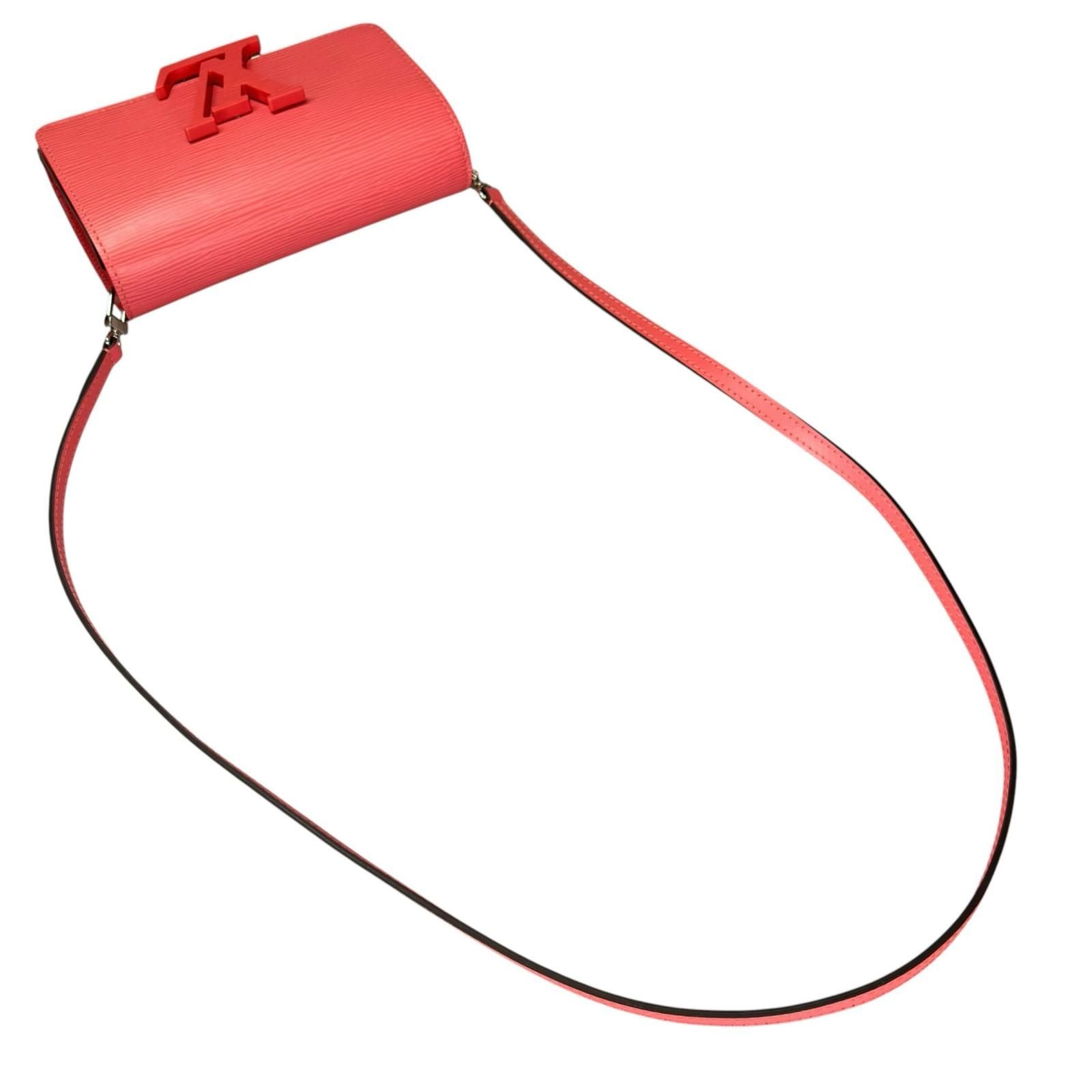Louis Vuitton Pochette Louise PM Shoulder Bag Epi Leather Pink — view 5
