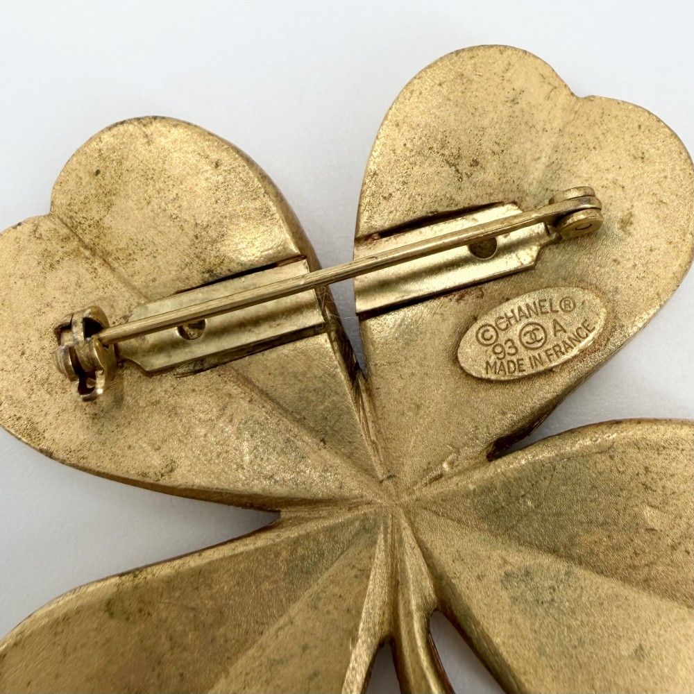 Chanel Brooch CC Logo Clover Vintage Gold Plated — view 6