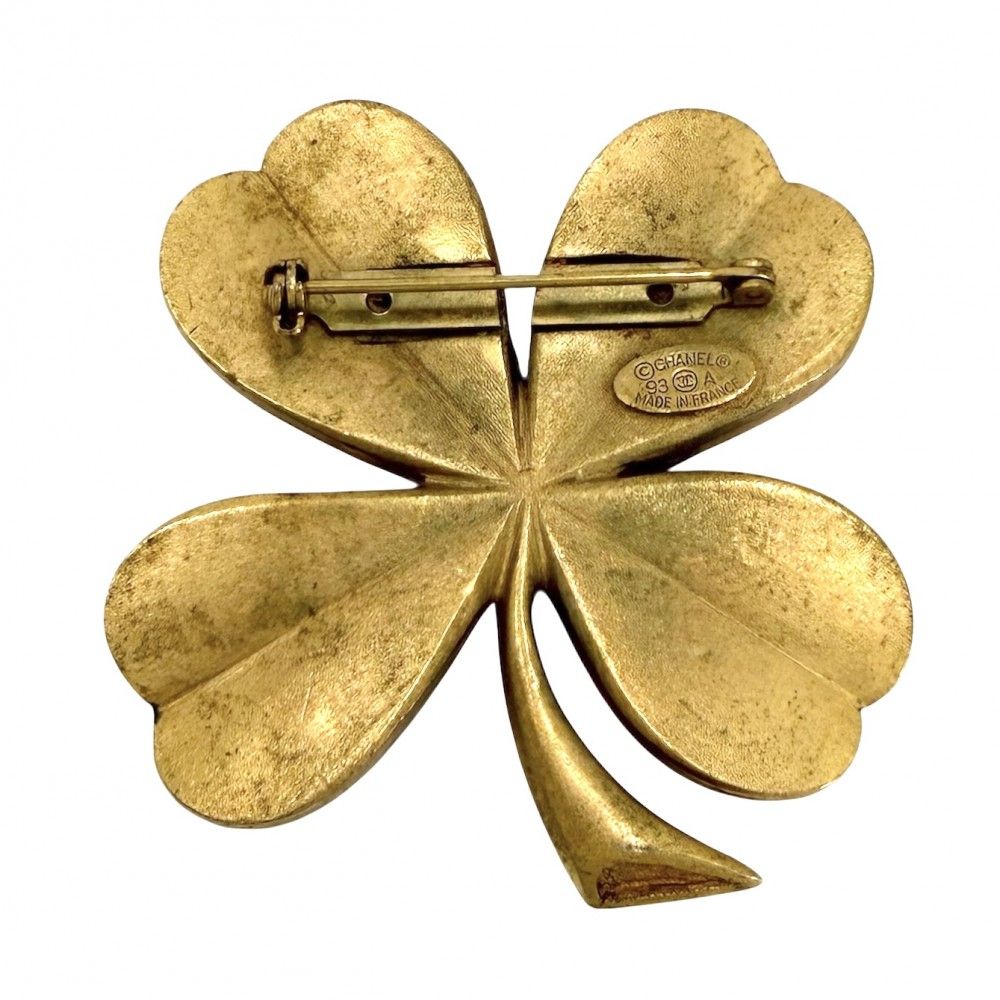 Chanel Brooch CC Logo Clover Vintage Gold Plated — view 2