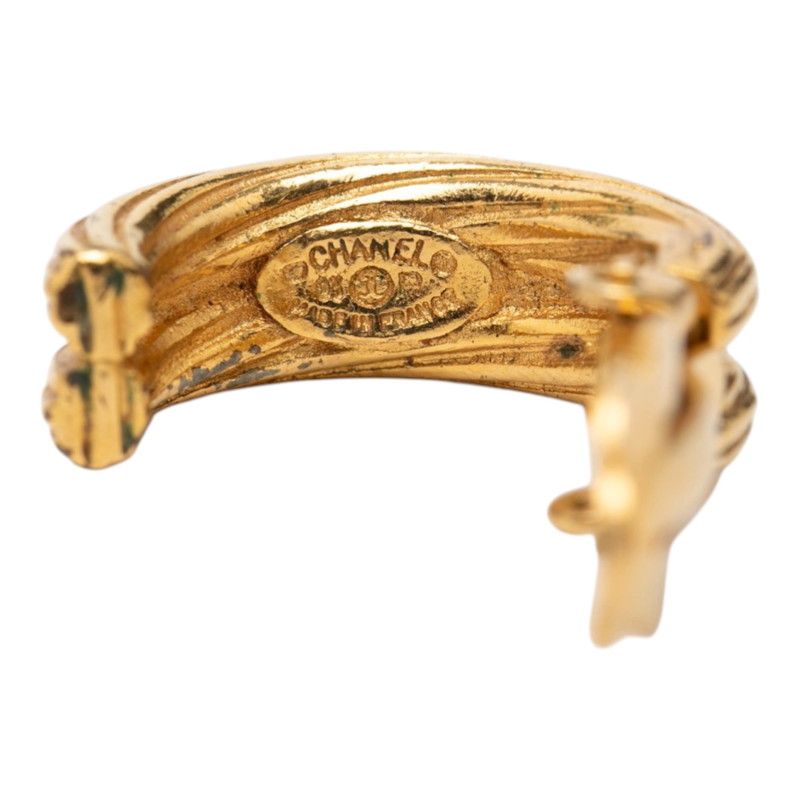 Chanel CC Logo Vintage Earrings Gold Plated — view 4