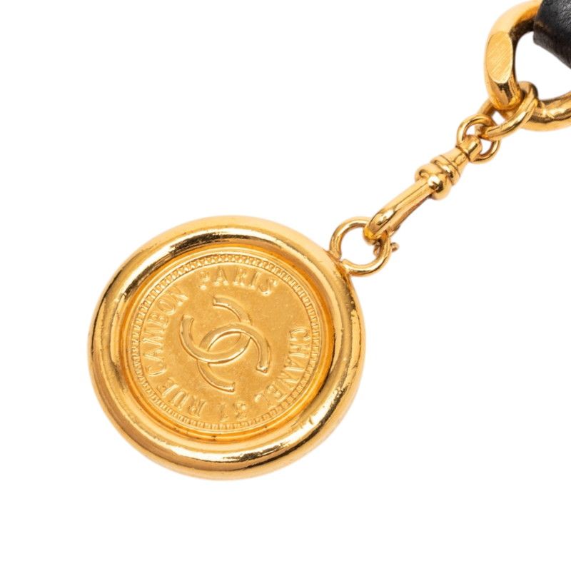 Chanel 31 Rue Cambon CC Logo Chain Belt Gold Black Plated Leather — view 2