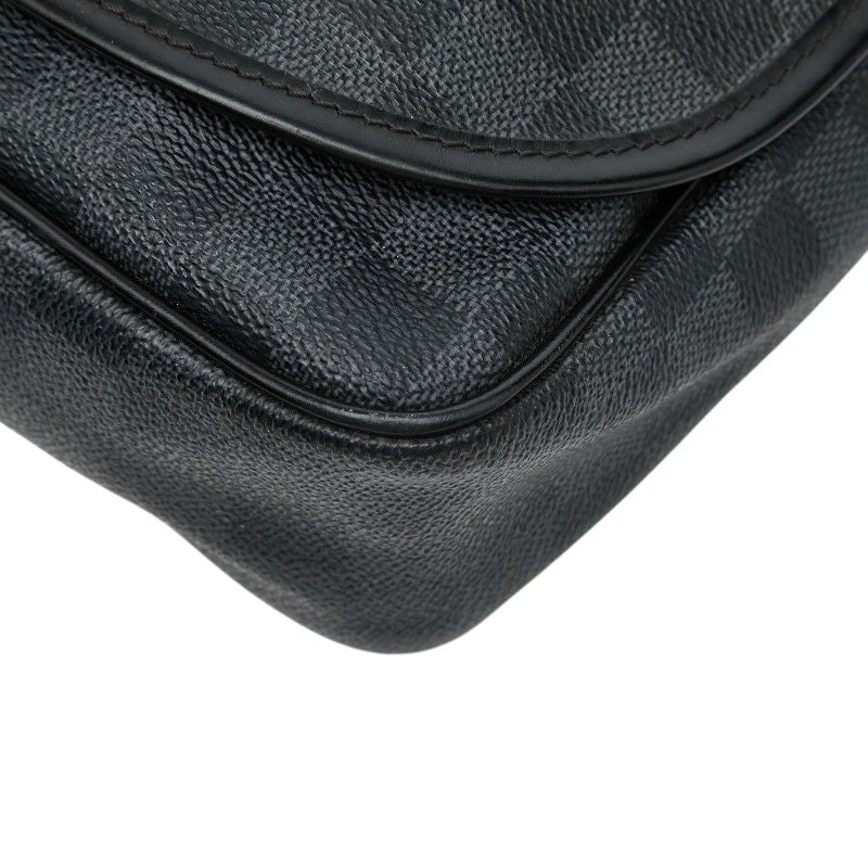 Louis Vuitton Damier Graphite Daniel MM Crossbody Shoulder Bag Black Leather — view 4