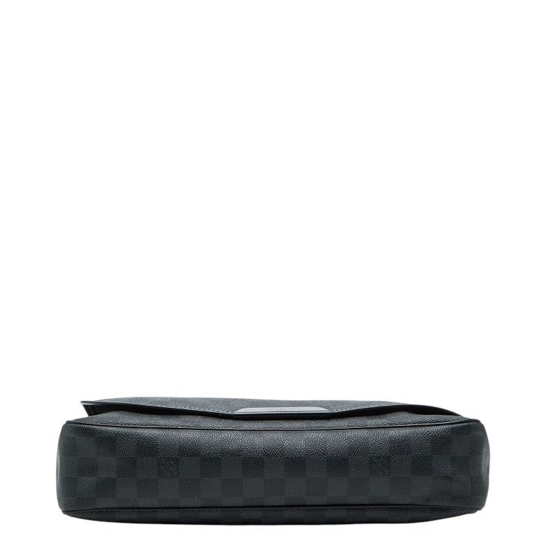 Louis Vuitton Damier Graphite Daniel MM Crossbody Shoulder Bag Black Leather — view 3