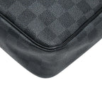 Louis Vuitton Damier Graphite Daniel MM Crossbody Shoulder Bag Black Leather — view 6