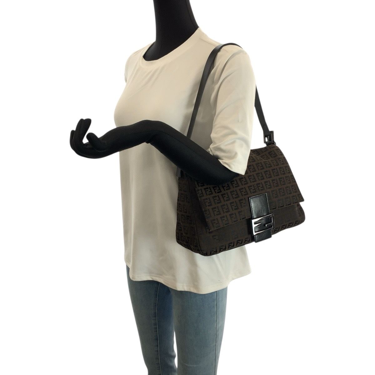Fendi Vintage Mamma Bucket Zucchino Dark Brown Shoulder Bag — view 7
