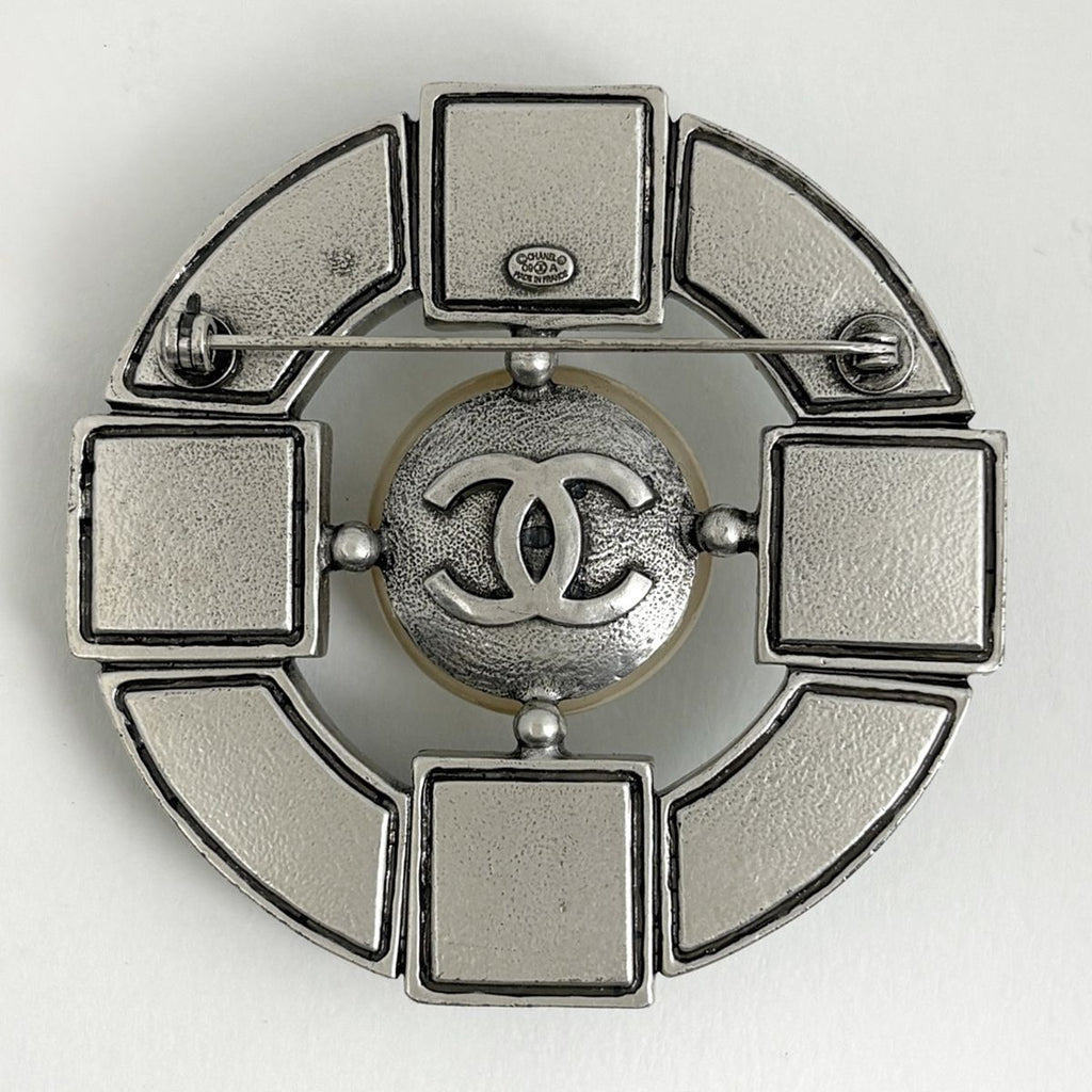 Chanel Faux Pearl Brooch CC Logo Metal Silver Green Black — view 2