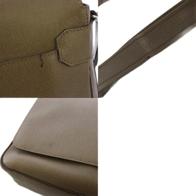 Louis Vuitton Taiga Roman PM Shoulder Bag Leather Gray YT — view 9