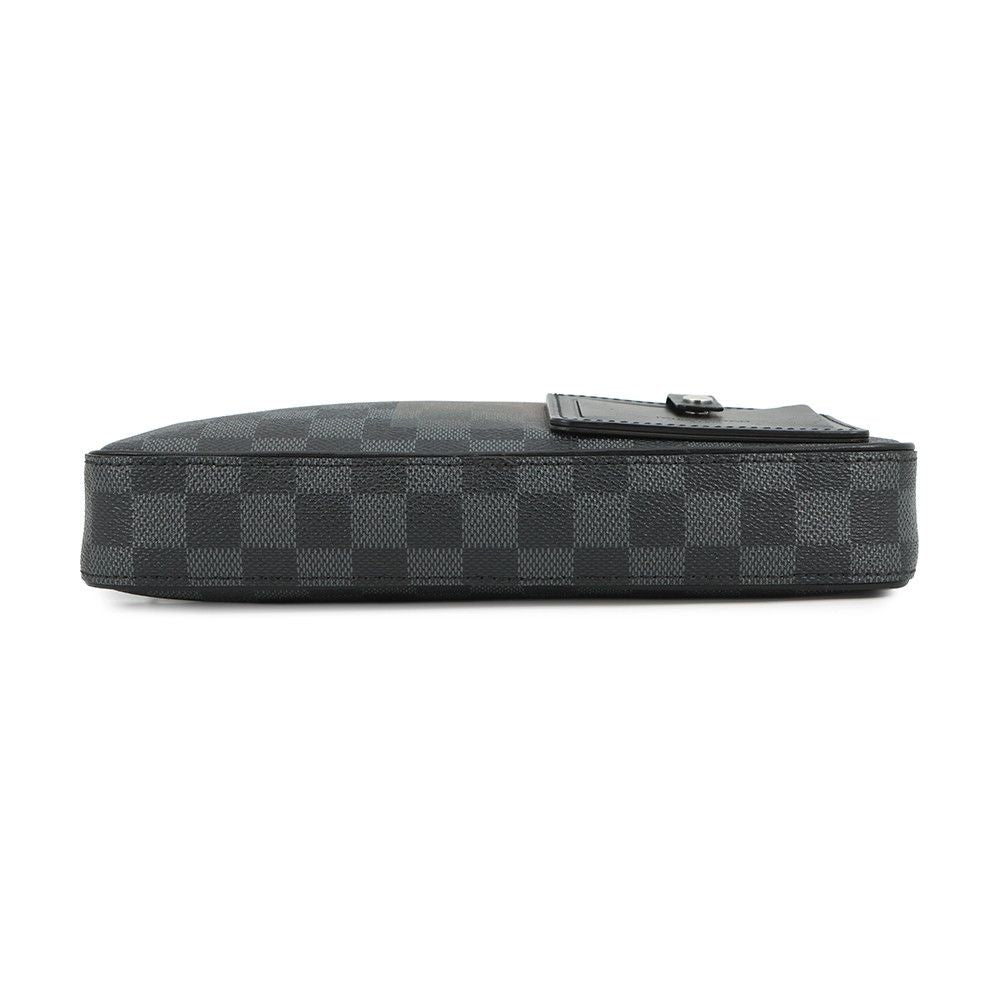 Louis Vuitton Shoulder Bag Damier Graphite Giant Alpha Black — view 3