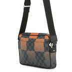 Louis Vuitton Shoulder Bag Damier Graphite Giant Alpha Black — view 2