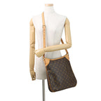 Louis Vuitton Shoulder Bag Monogram Odeon MM — view 4