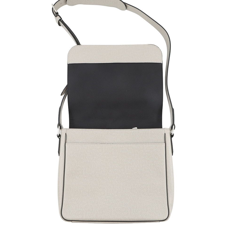 Louis Vuitton Shoulder Bag Taiga Roman PM — view 5