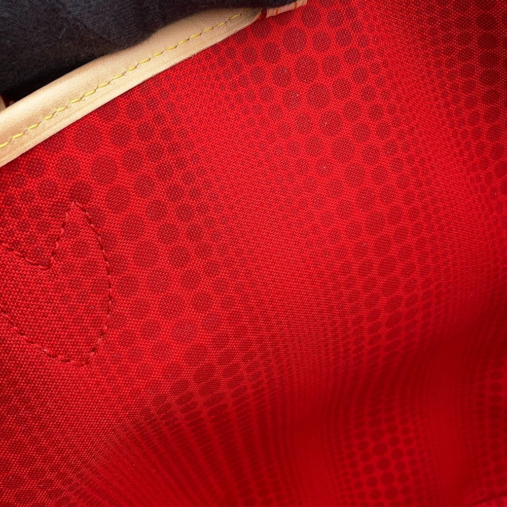 Louis Vuitton Tote Monogram Painted Dot LV YK Neverfull MM Shoulder Bag — view 9