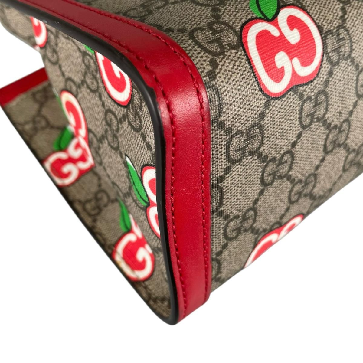 Gucci GG Apple Shoulder Bag Padlock Bag Beige Red Multicolor — view 9