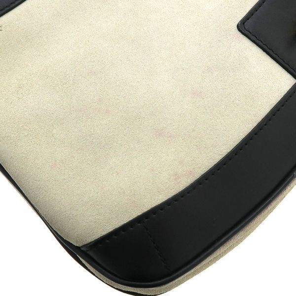 Gucci Taiga Messenger Bag — view 8