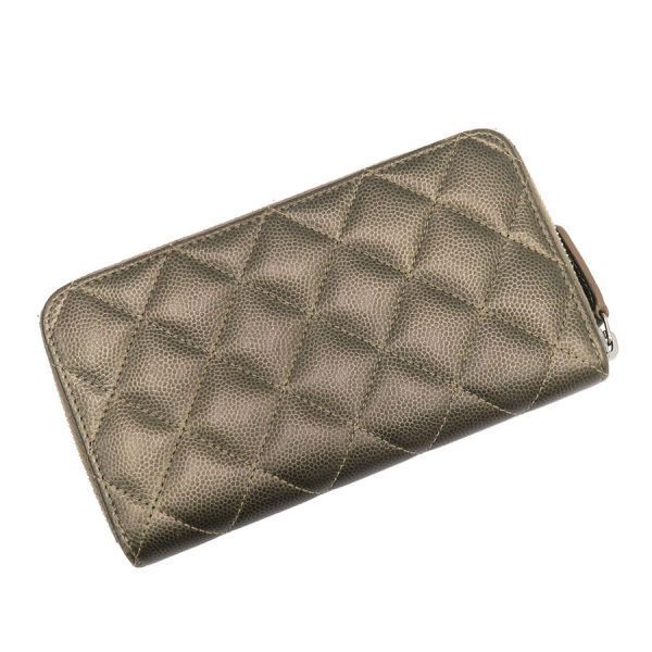Chanel Caviar Compact Wallet — view 2