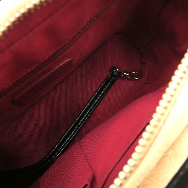 Chanel Gabrielle de Chain Handbag — view 3