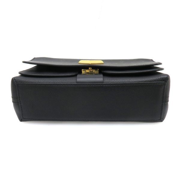 Louis Vuitton Very Chain Bag — view 9