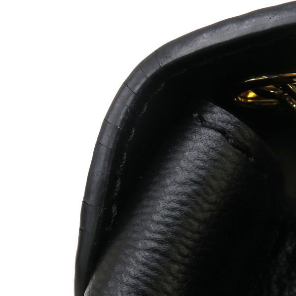 Louis Vuitton Very Chain Bag — view 6