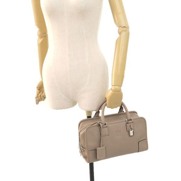 Loewe Amazona 28 Clutch — view 9