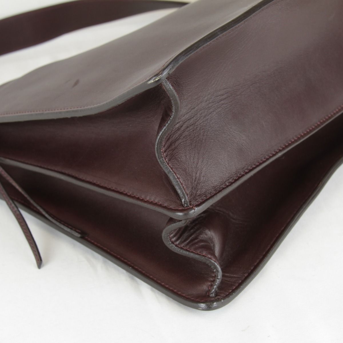 Celine Chain Shoulder Bag Leather Gold Wine Red High Simple — view 6