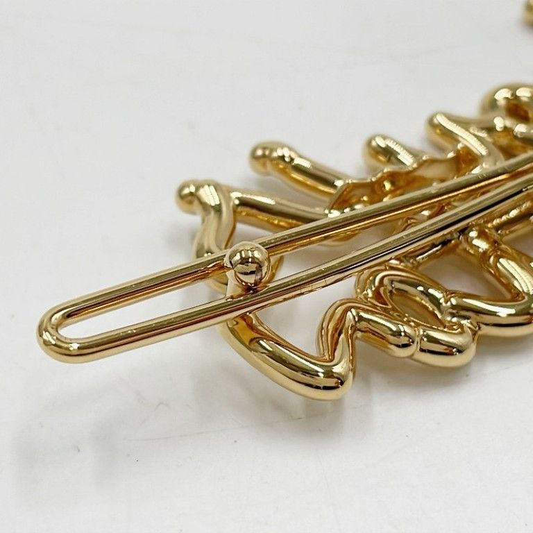 Louis Vuitton Barrette LV Script Gold Metal Hair Accessory — view 4