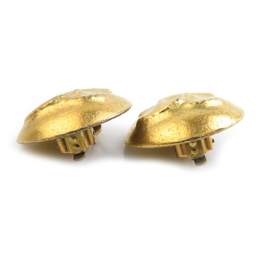 Chanel Earrings CC Logo — view 5