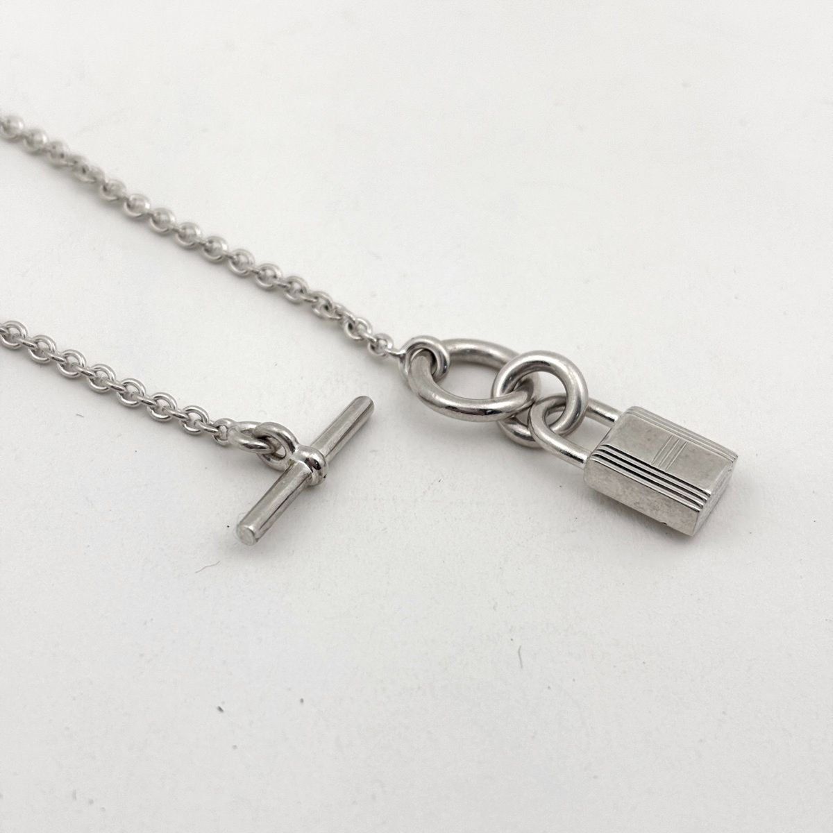 Hermes Kelly Cadena Necklace Pendant Silver — view 3