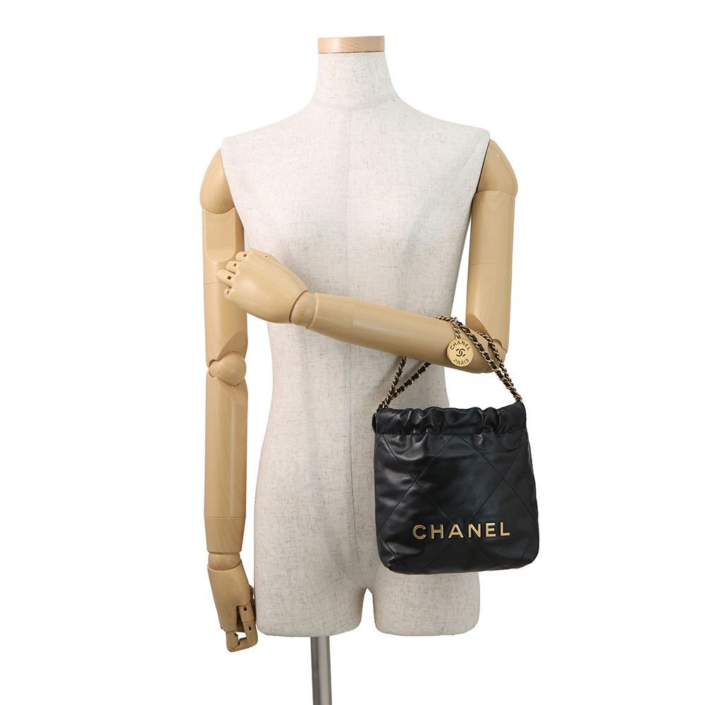 Chanel Handbag Mini CC Logo Shiny Calf Leather 2-Way Black — view 4