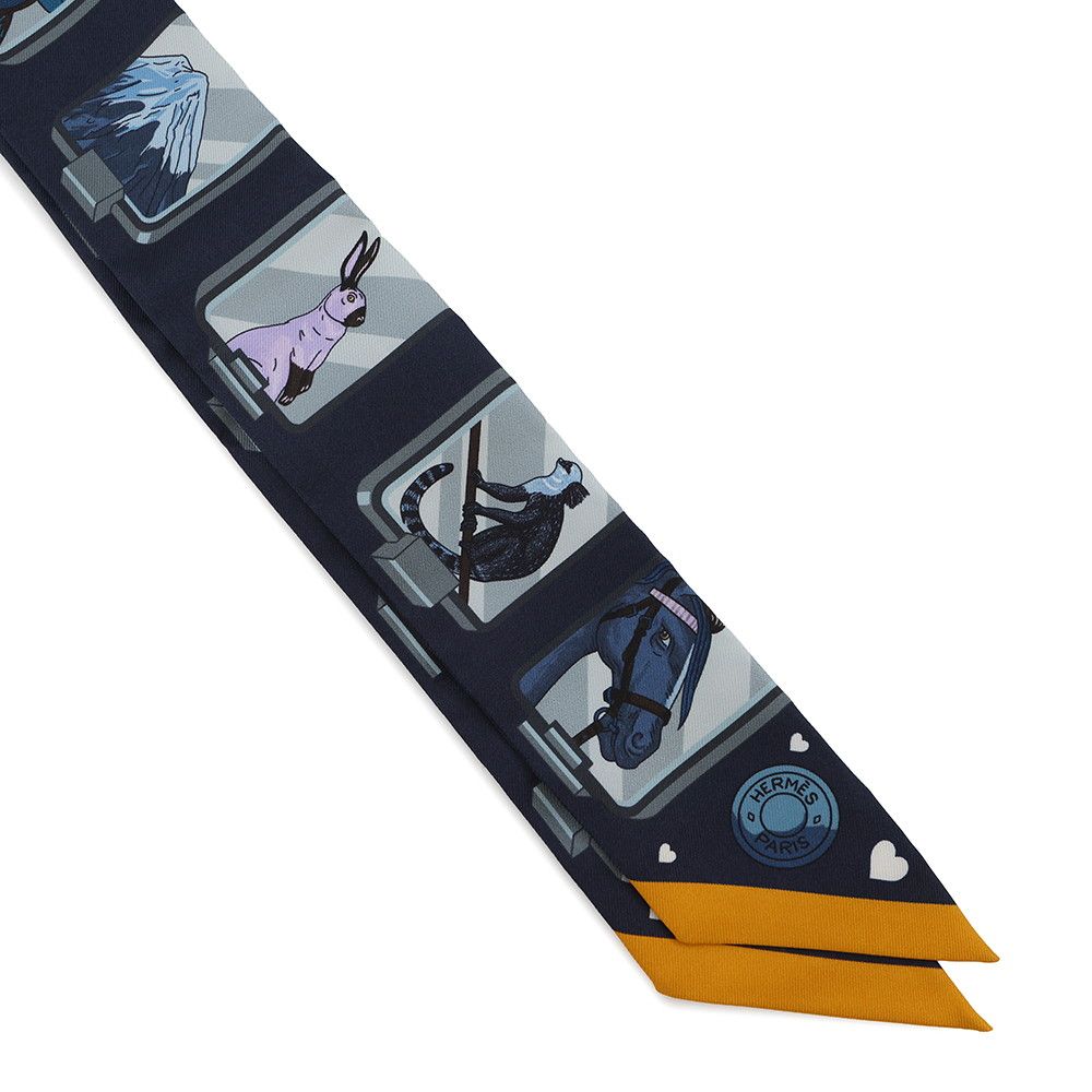 Hermes Scarf Twill Story Silk — view 4