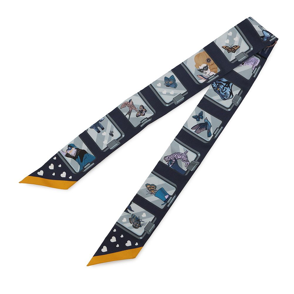 Hermes Scarf Twill Story Silk — view 2