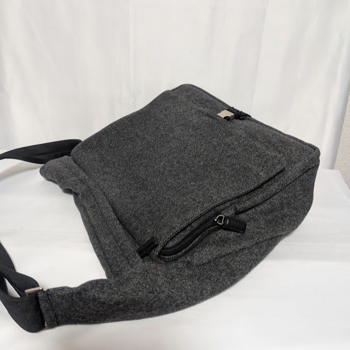 Prada Wool Triangle Logo Gray Messenger Bag Length Adjustable — view 4
