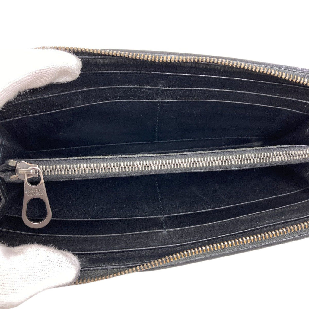 Bottega Veneta Intrecciato Wallet Leather — view 4