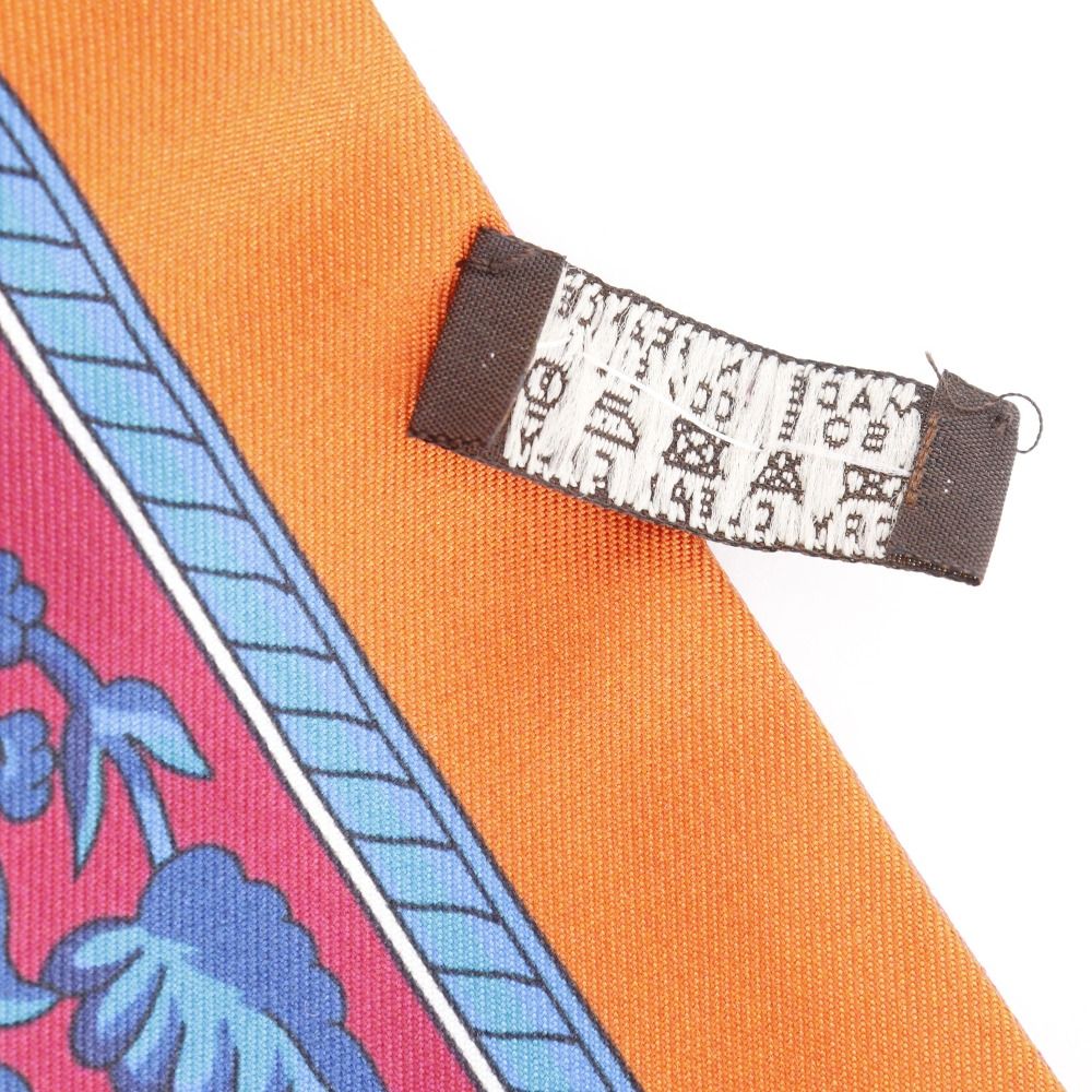 Hermes Maxi Twill Indian Hunting Chasse en Inde Silk Red Scarf — view 7