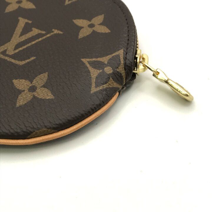 Louis Vuitton Monogram Porte Monnaieron Round Coin Purse Wallet — view 5