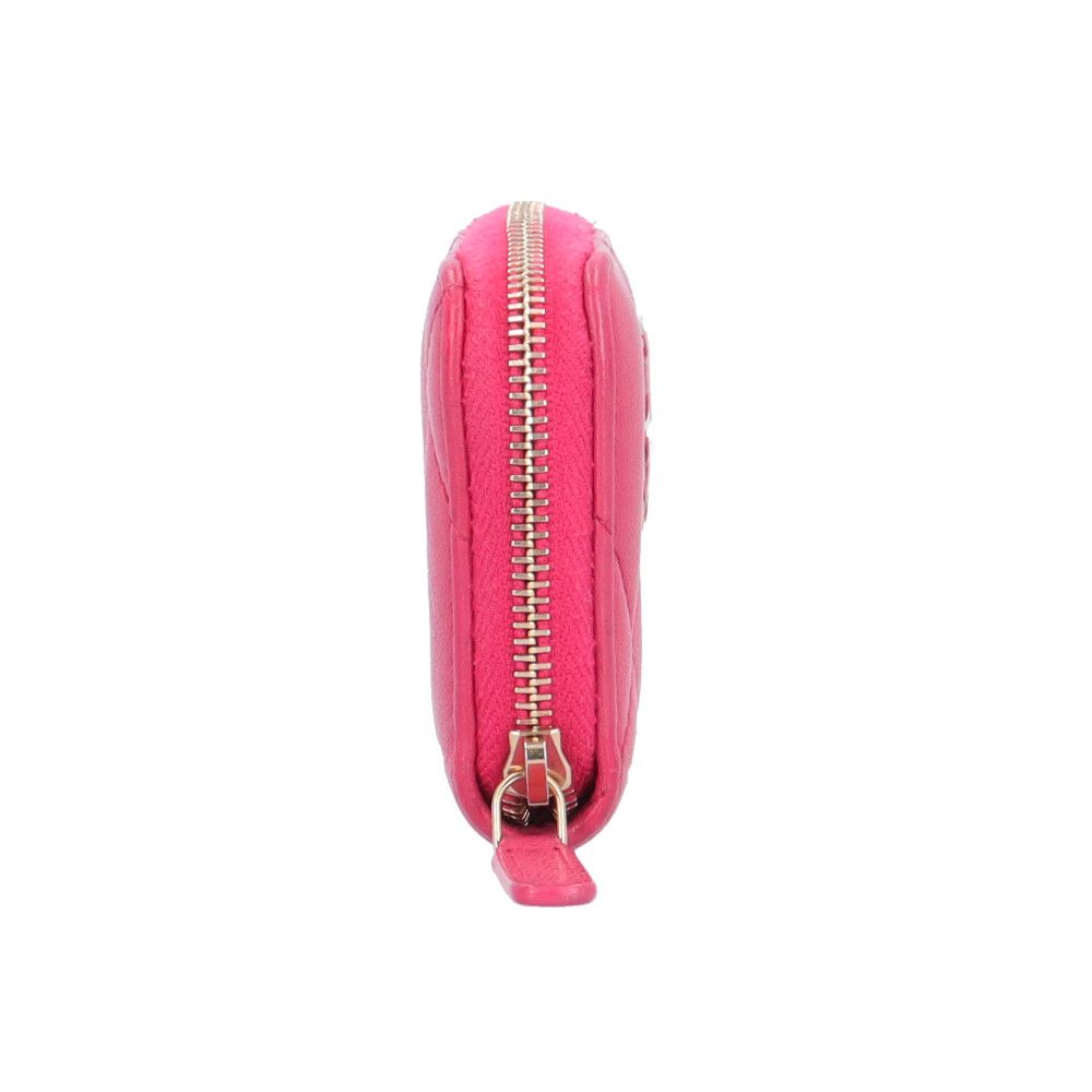 Chanel 19 Coin Case Lambskin — view 3