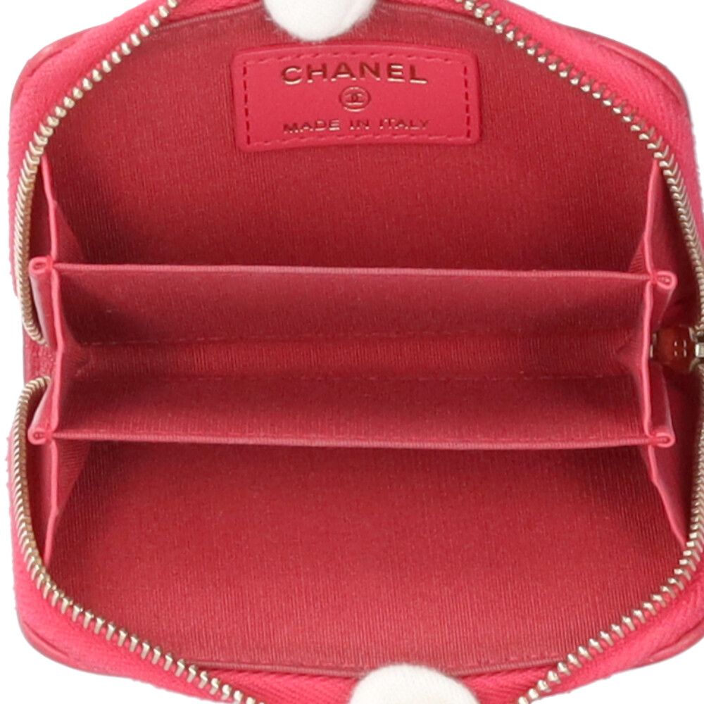 Chanel 19 Coin Case Lambskin — view 5