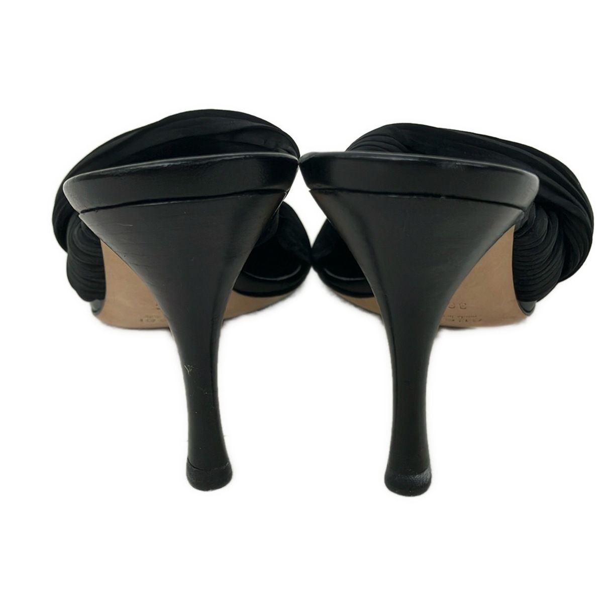 Gucci Mule 36 C Black Pleats — view 3