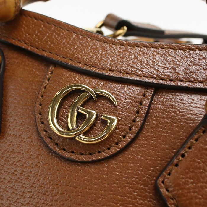 Gucci 2-Way Diana Tote Leather — view 4