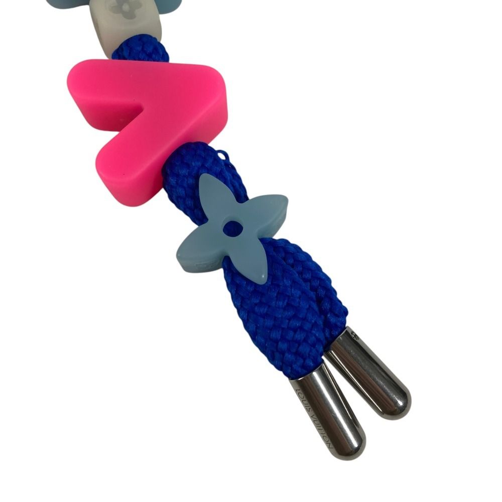 Louis Vuitton Bag Charm LV Play Resin Blue — view 5