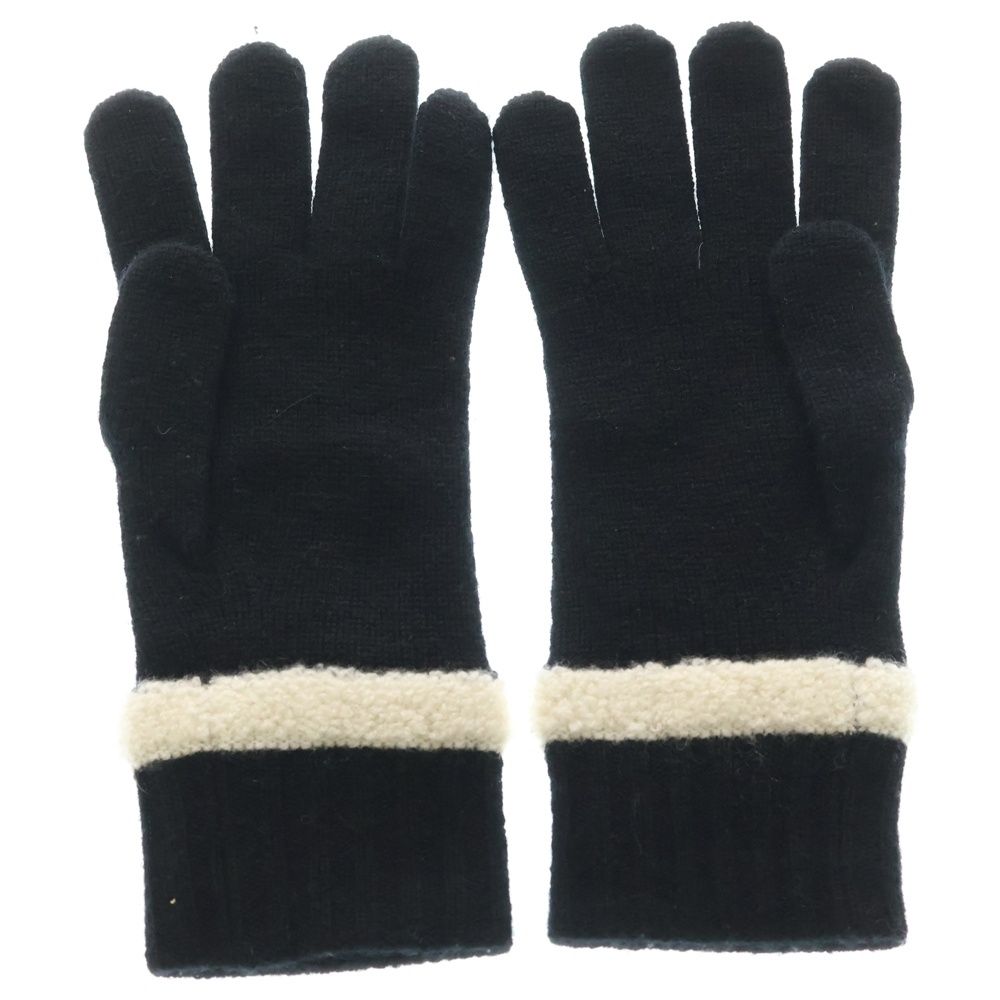 Chanel CC Logo Cashmere Gloves Black — view 2