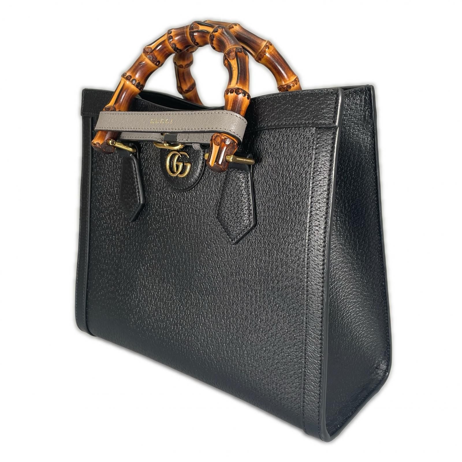 Gucci Diana Medium Bamboo Handbag Leather Black — view 3