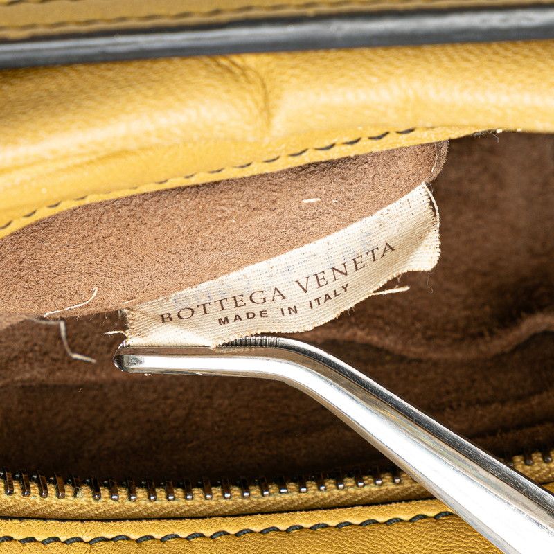 Bottega Veneta Intrecciato Shoulder Bag Khaki Leather — view 9