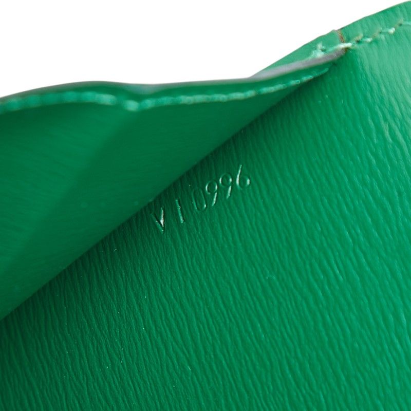 Louis Vuitton Epi Capuchin Crossbody Shoulder Bag Borneo Green Leather — view 9