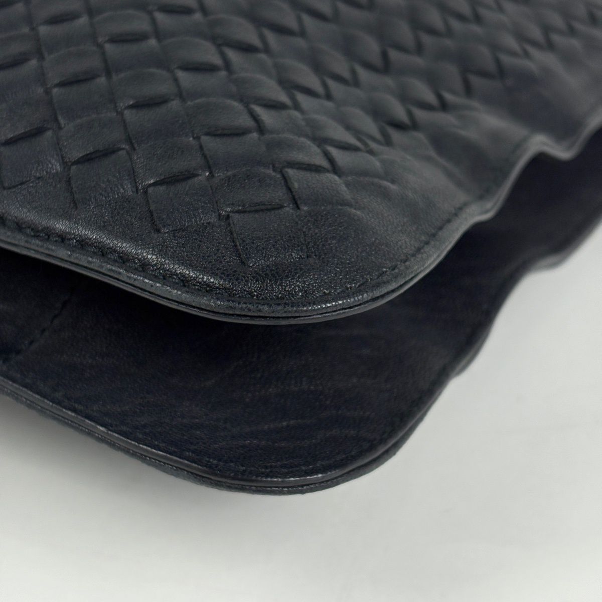 Bottega Veneta Intrecciato Business Bag Leather Black — view 3
