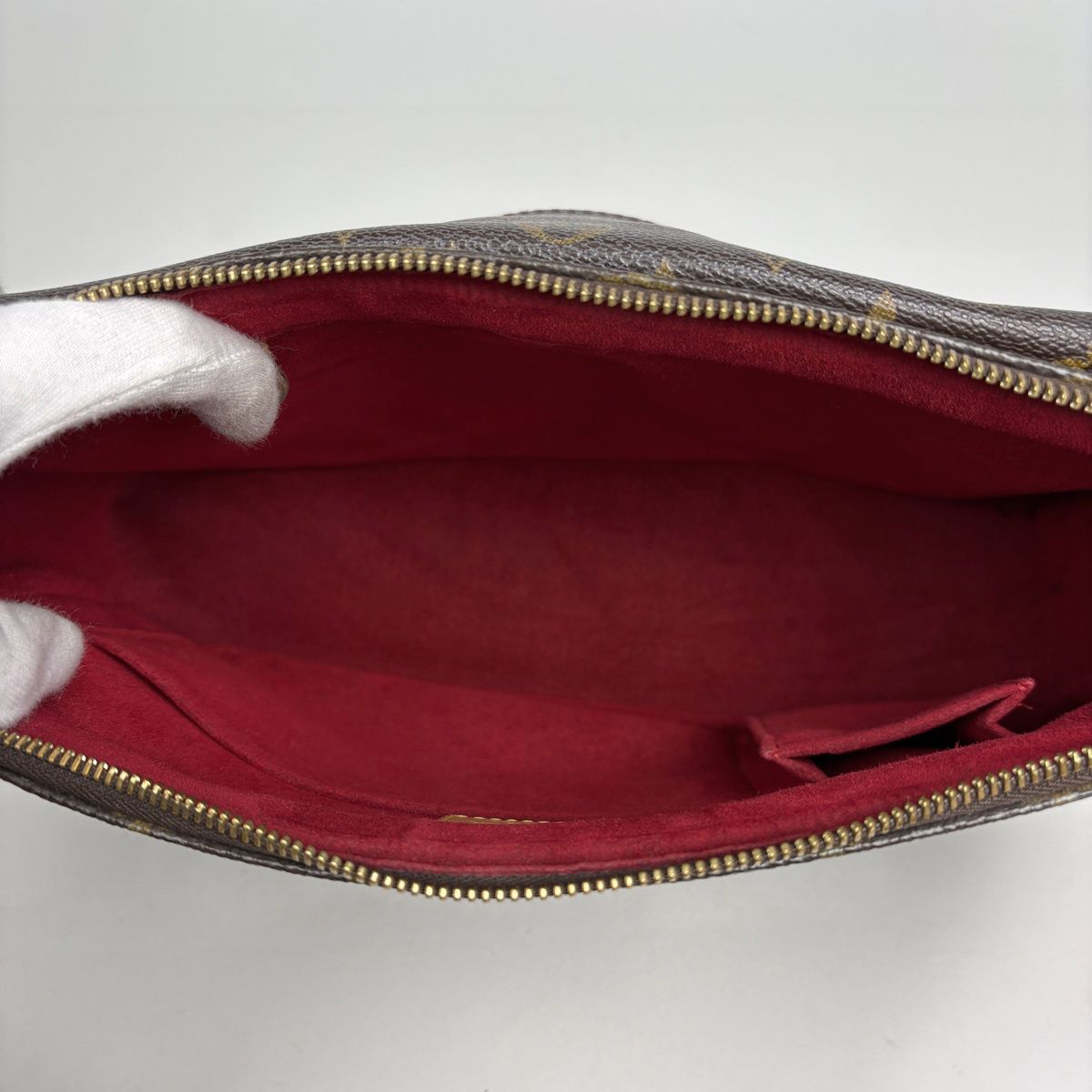 Louis Vuitton Viva-Cite GM Shoulder Bag Monogram Brown — view 9