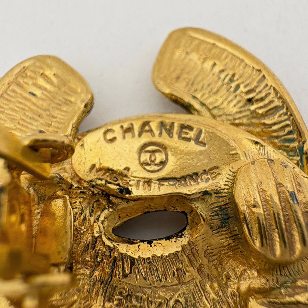 Chanel CC Logo Earrings Gold Plated — view 5