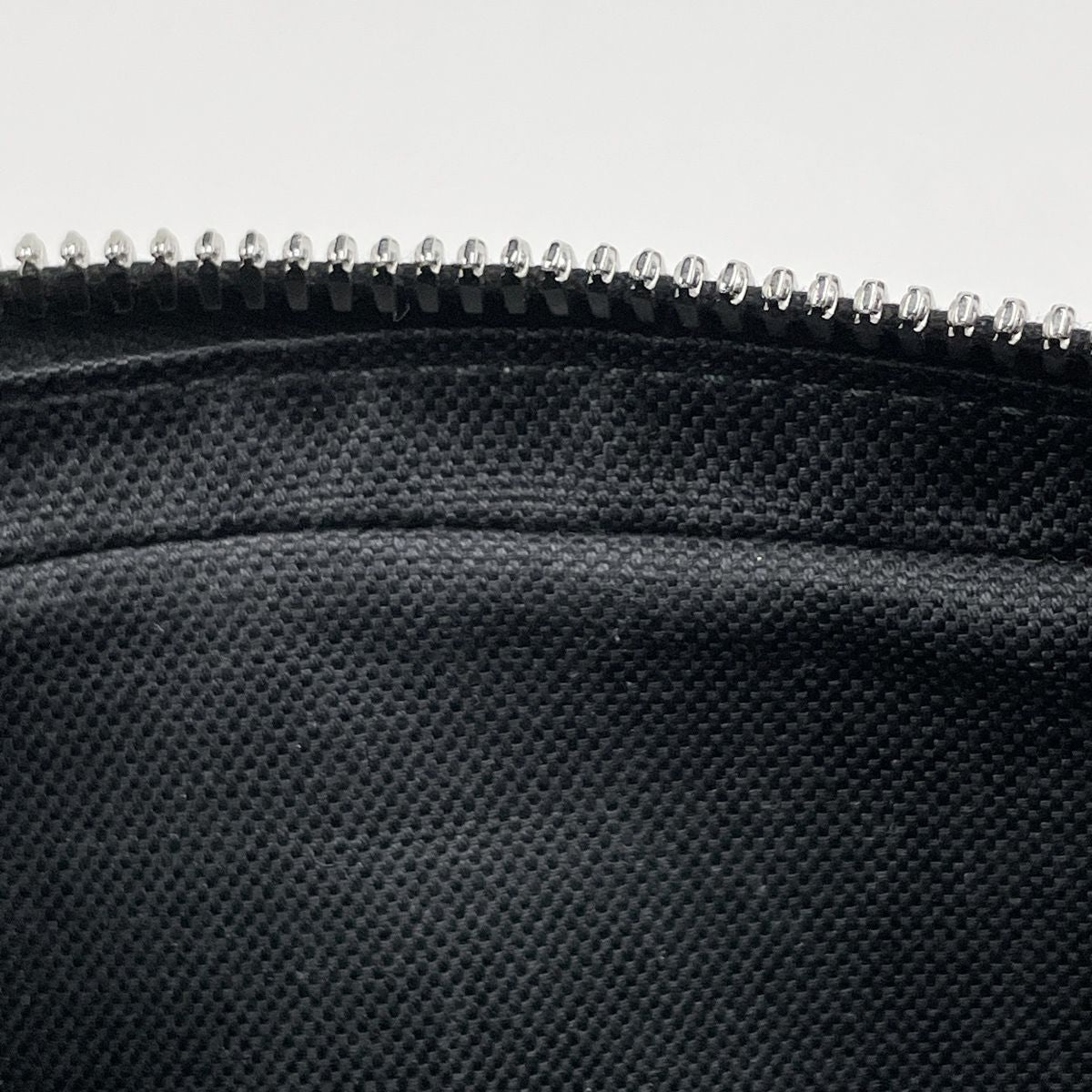Gucci GG Pattern Belt Bag Black — view 6